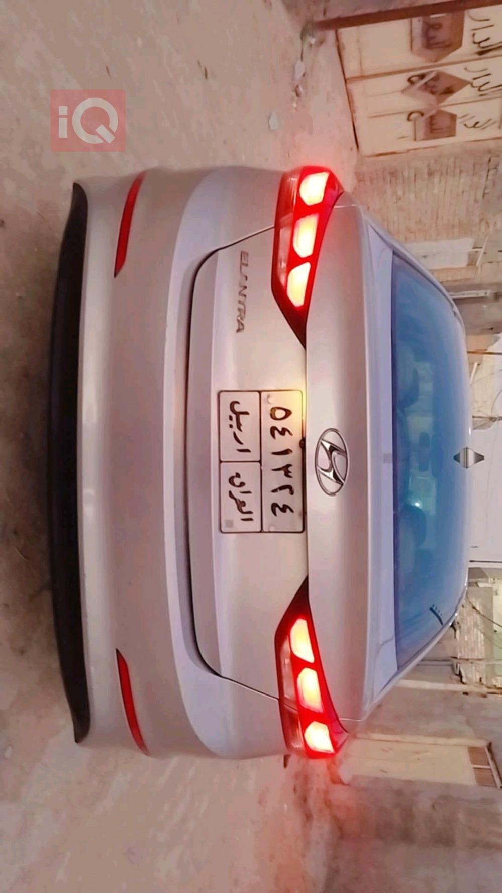 هيونداي النترا